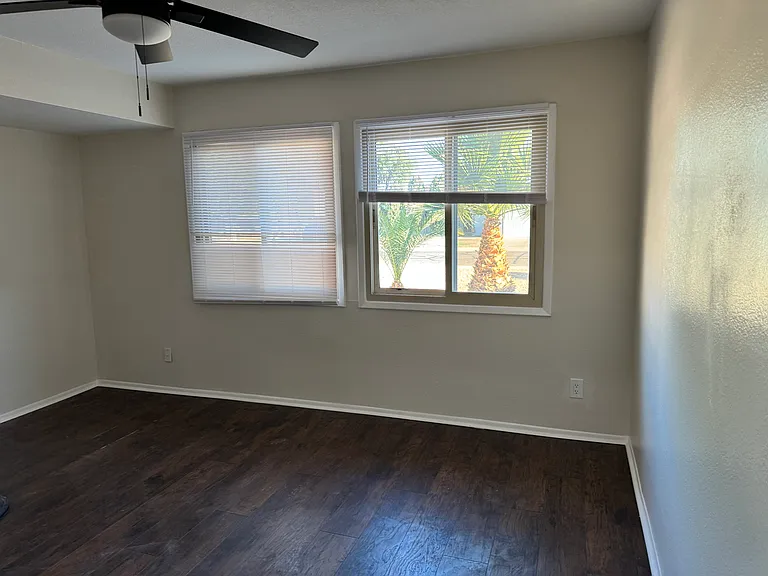 8114 E Montebello Ave — Photo 9