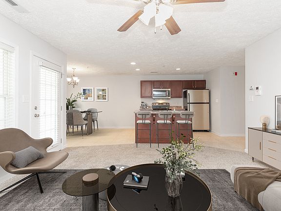 2nd image of 2737 Kentberry Ave #15232