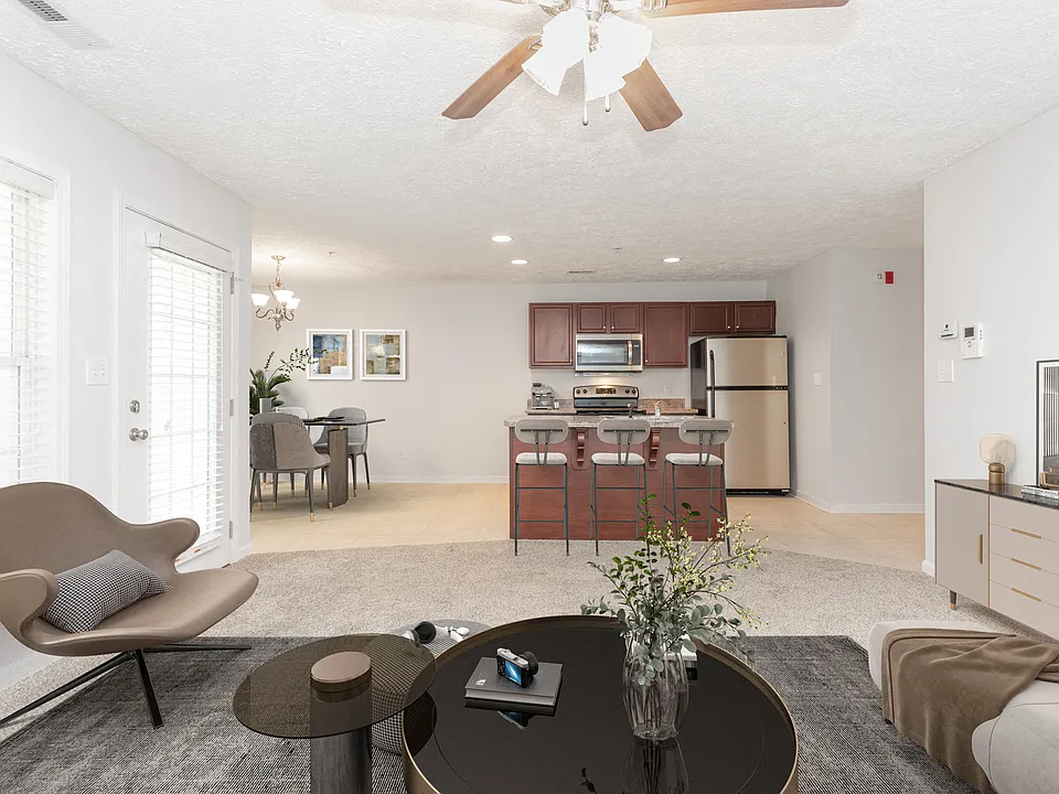 Village Chase Apartments