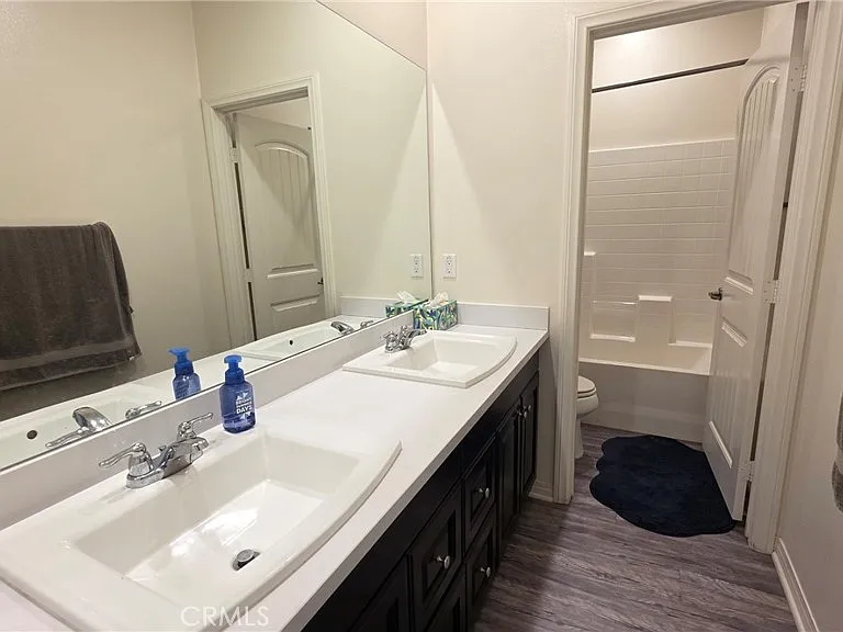 11916 Berlyn Dove Ct — Photo 15