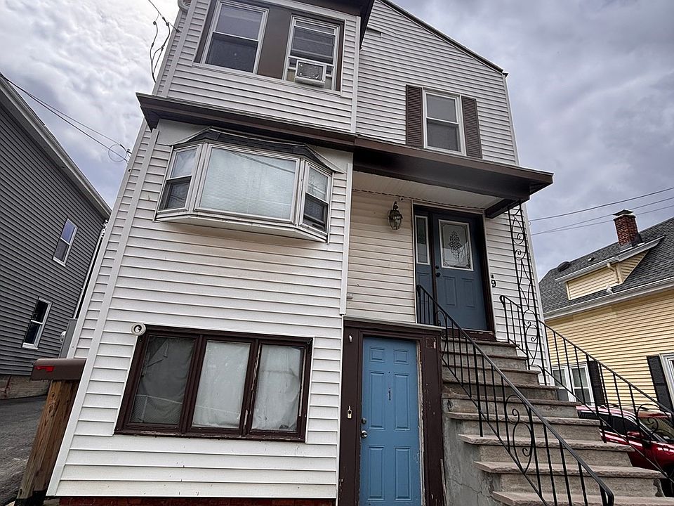 1st image of 9 Ward St #3