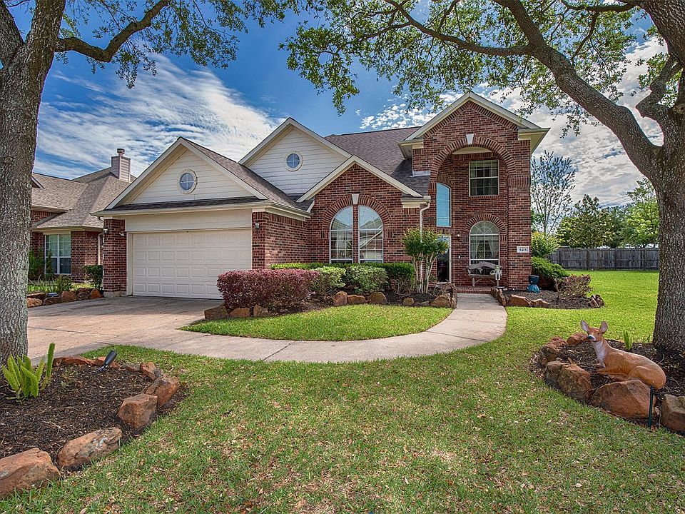 1st image of 5415 Bur Oak Dr