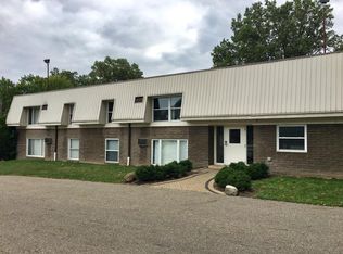 1542 Front St APT 5, Cuyahoga Falls, OH 44221