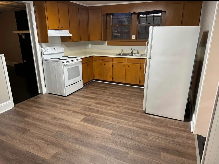 505 Lowell Ave — Photo 5