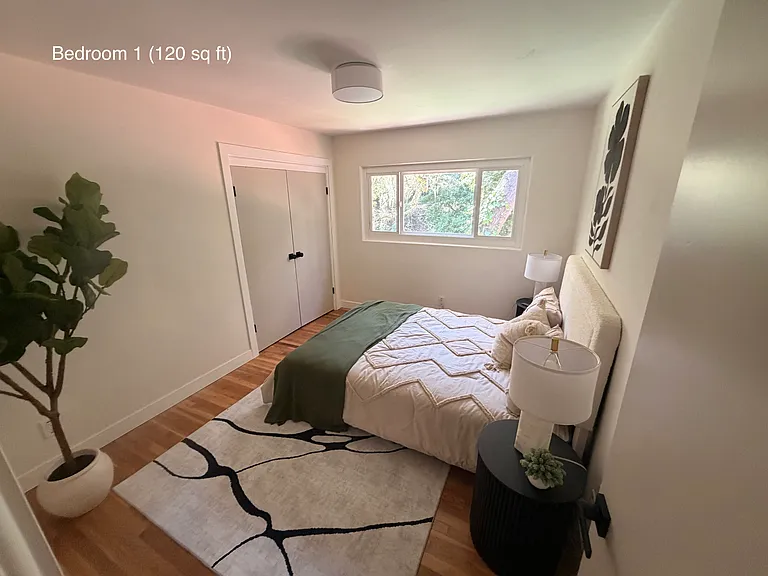 Soledad Pl — Photo 2