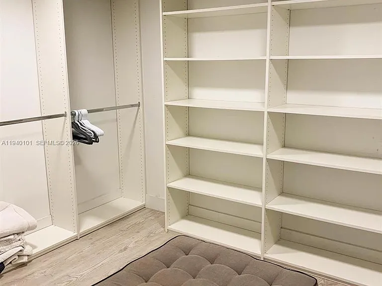 400 Sunny Isles Blvd #1120 — Photo 13