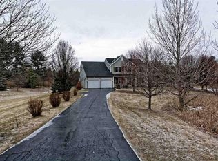 22 Cygnet Cir, East Berne, NY 12059