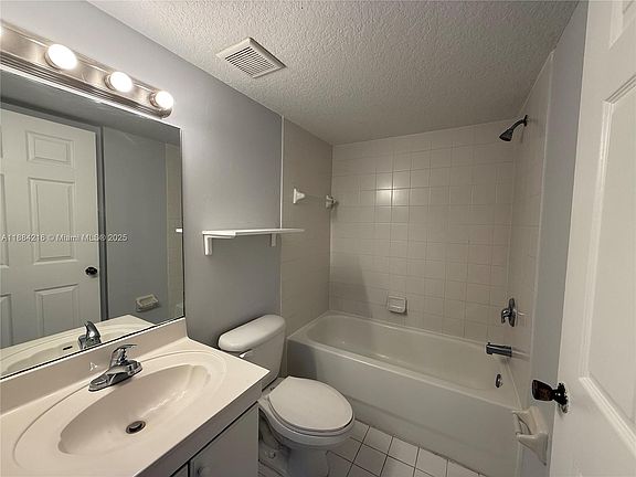 3rd image of 22841 SW 88th Pl Unit 105