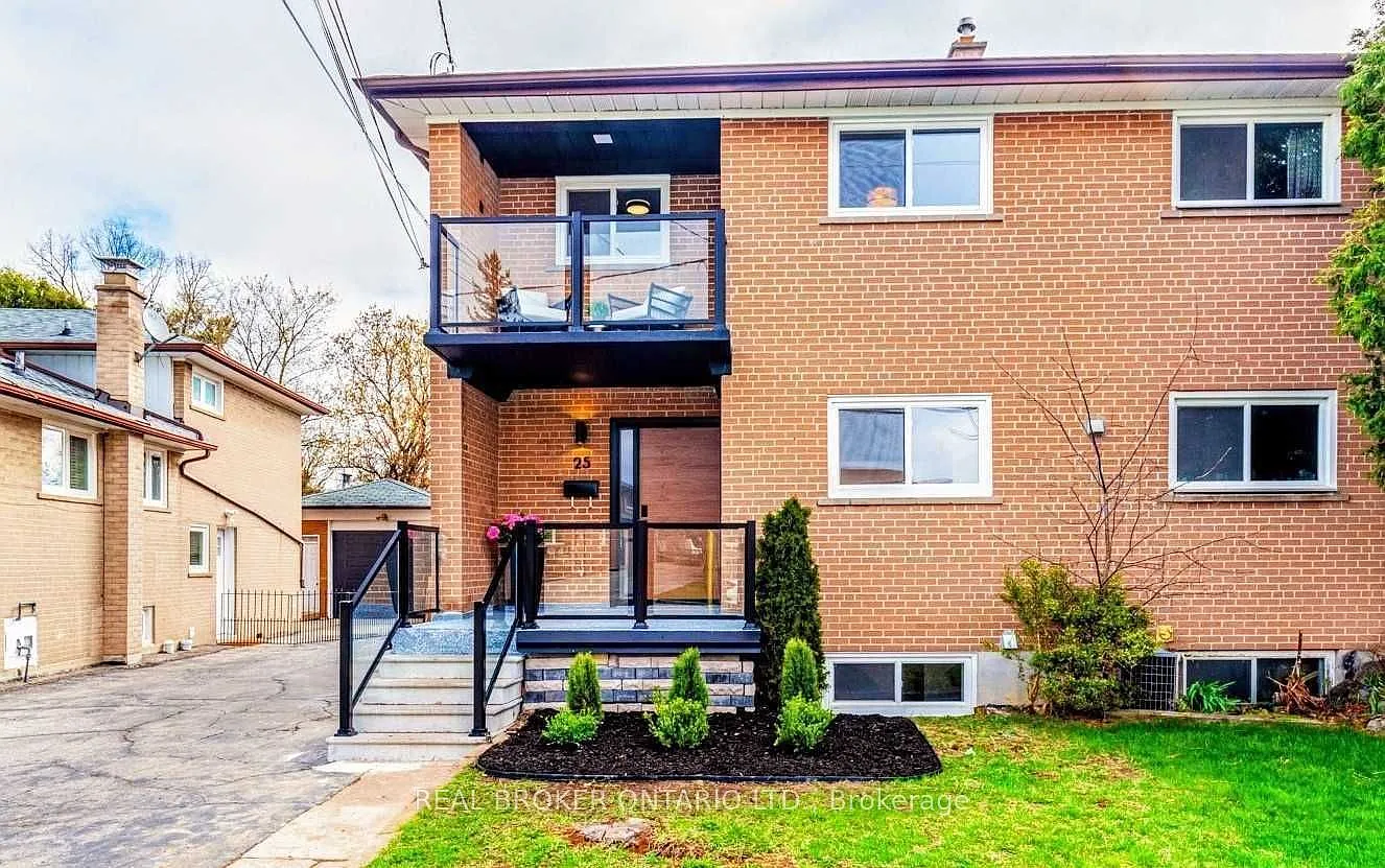 4 bed, $3,200 — Photo 1