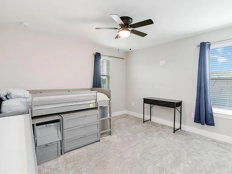 4067 Meandering Bay Dr — Photo 21