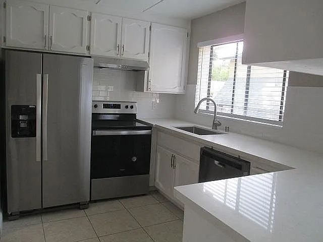 2 bed, 1.5 bath, 1165 sqft, $2,850 — Photo 4
