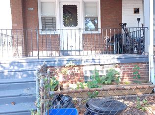 2405 S 54th St, Philadelphia, PA 19143