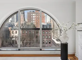 132 East 36th Street image 1 of 21