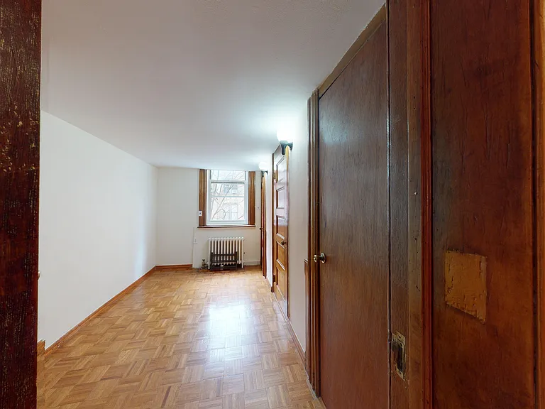 325 W 88th St #6 — Photo 5
