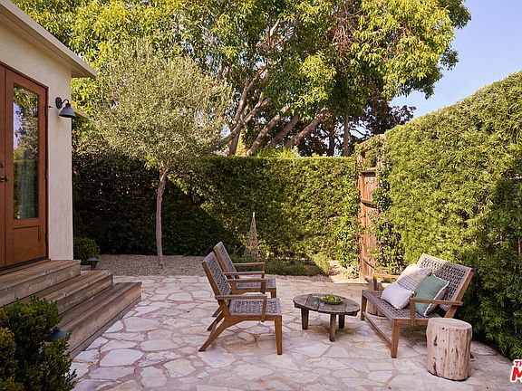 2nd image of 655 Angelus Pl