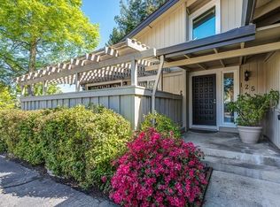125 Alta Mesa Ct, Moraga, CA 94556