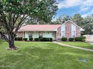 2705 Sycamore Cv N, Pearl, MS 39208