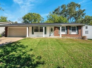 615 Twigwood Dr, Ballwin, MO