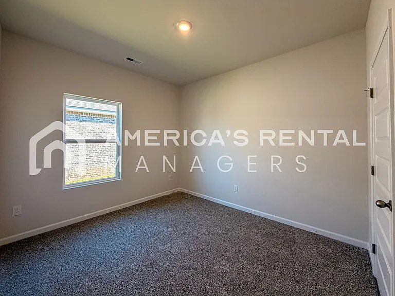 3368 Feldspar Dr SW — Photo 11