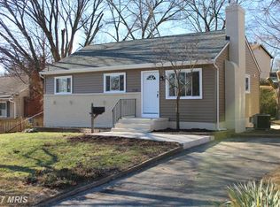 13714 Knowles St, Woodbridge, VA 22191