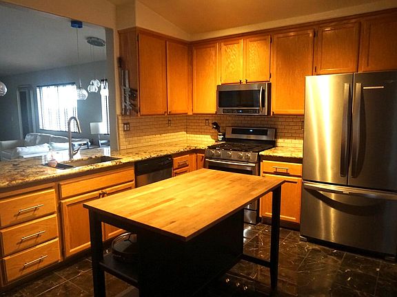 4th image of 5242 Alderberry Way
