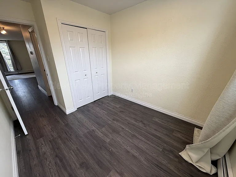 220 Mayor Magrath Dr N #5 — Photo 11