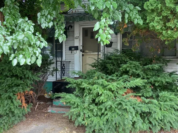 622 W Atherton Rd, Flint, MI 48507