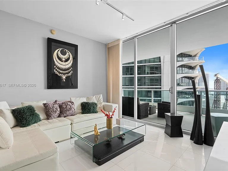 900 Biscayne Blvd #2408 — Photo 6