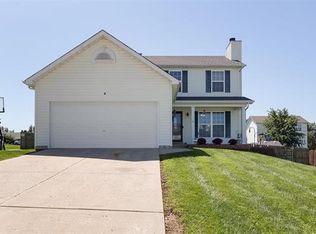2 Equestrian Trl, Wright City, MO 63390