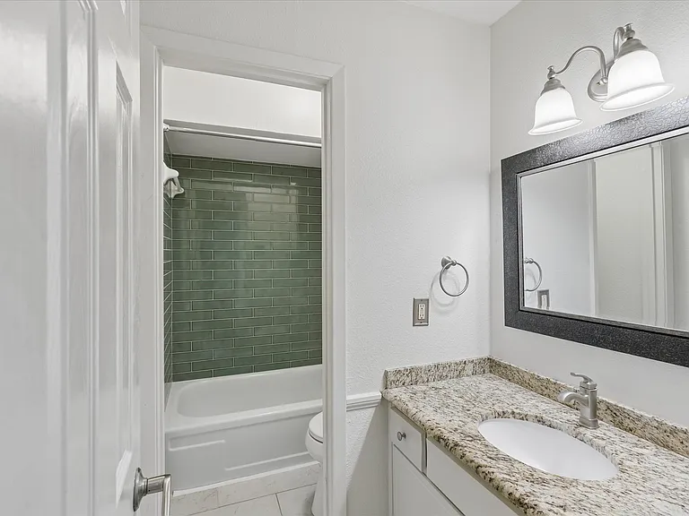 7518 Woodthrush Dr #17 — Photo 9
