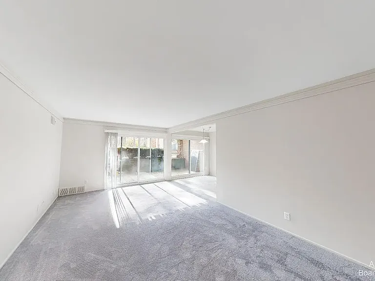 2124 Pauline Blvd #108 — Photo 9