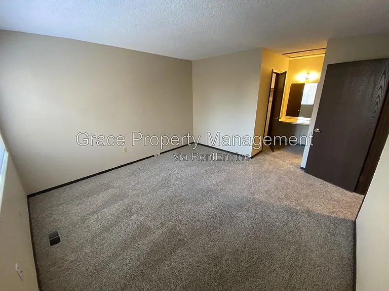 11785 Sherman St — Photo 10