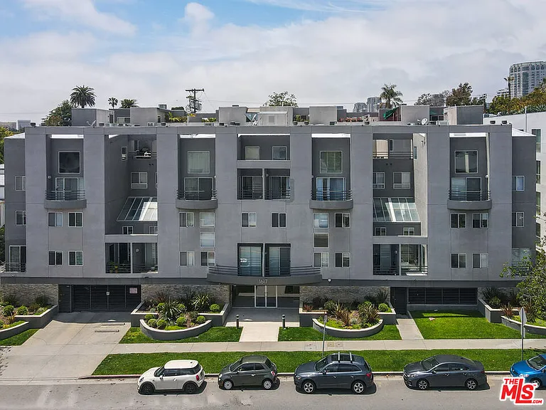 1617 S Beverly Glen Blvd #102 — Photo 20