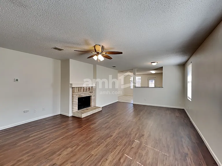 3062 Limestone Hill Ln — Photo 3