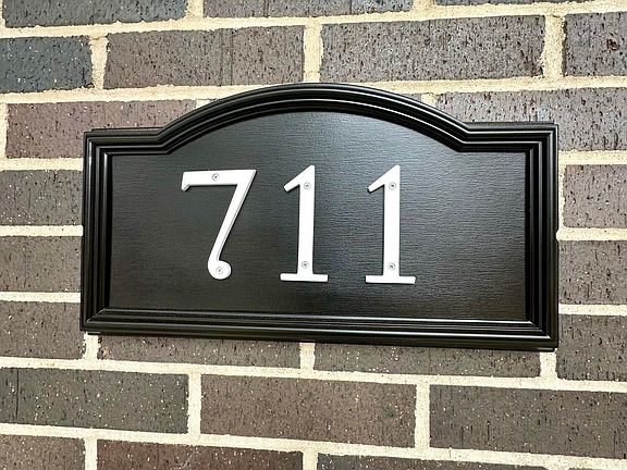 3rd image of 711 Glendale Dr