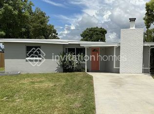 11707 102nd St, Largo, FL 33773