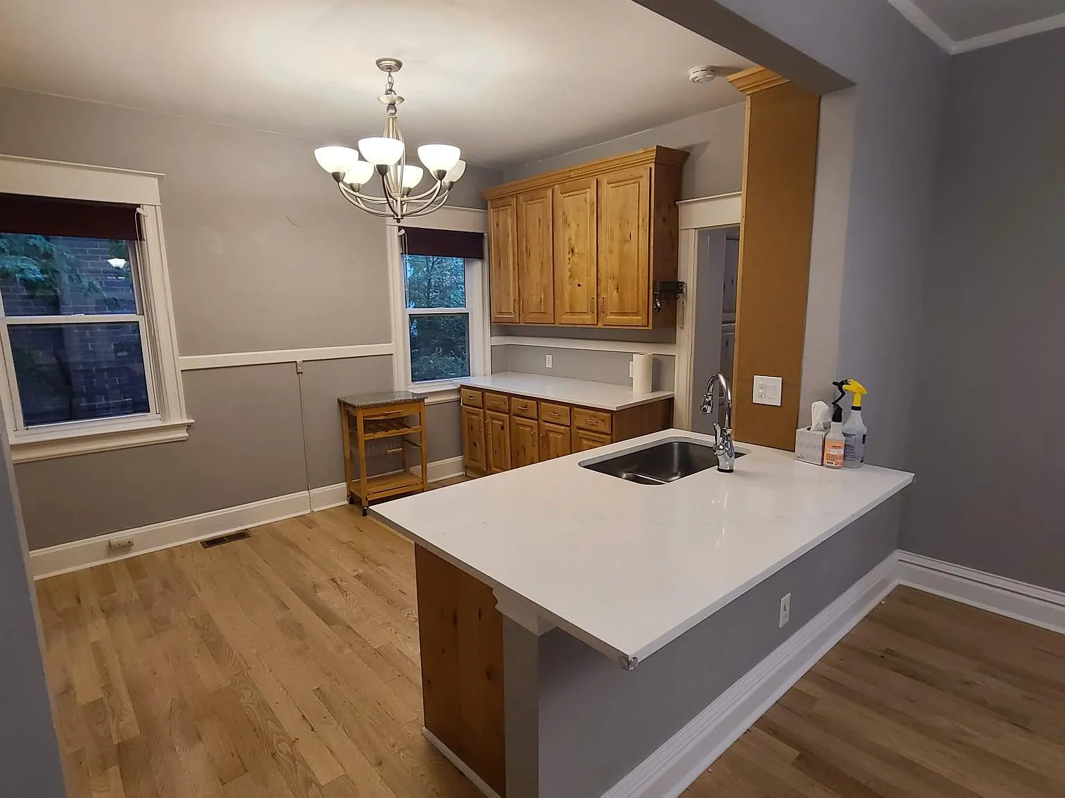 3 bed, 2061 sqft, $3,750 — Photo 4
