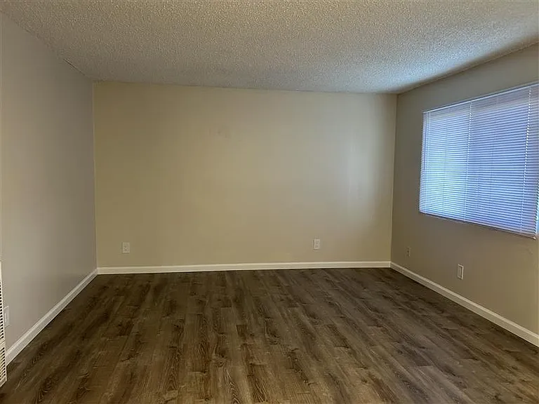 1710 Lincoln Ave #6 — Photo 7