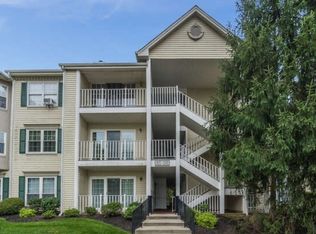 4002 Crawford Ct, Bridgewater, NJ 08807