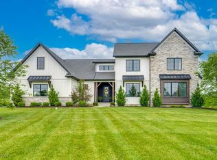 4500 Glenview Ct, Seville, OH 44273