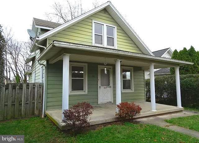 1st image of 31 Hokes Mill Rd
