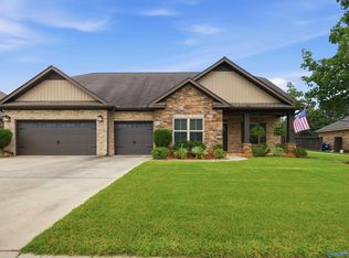 111 Duchess Dr, Madison, AL 35758