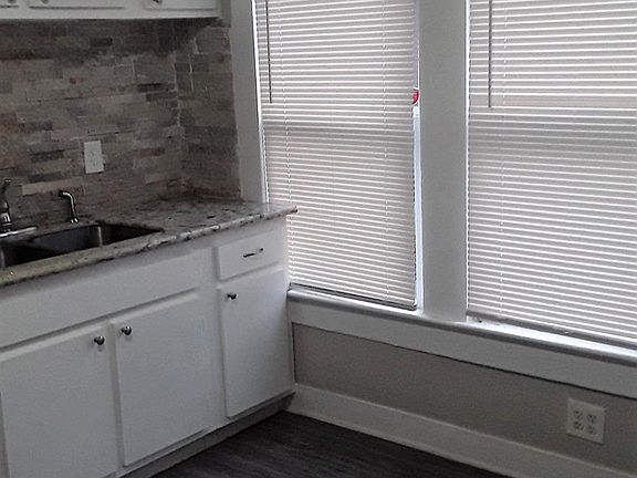 3rd image of 5715 Eskridge St APT 1