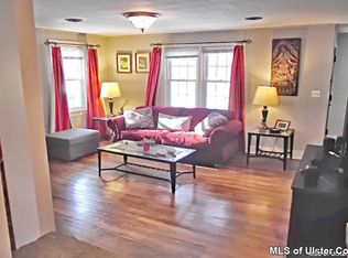 4 Lori Ln, Pine Bush, NY 12566