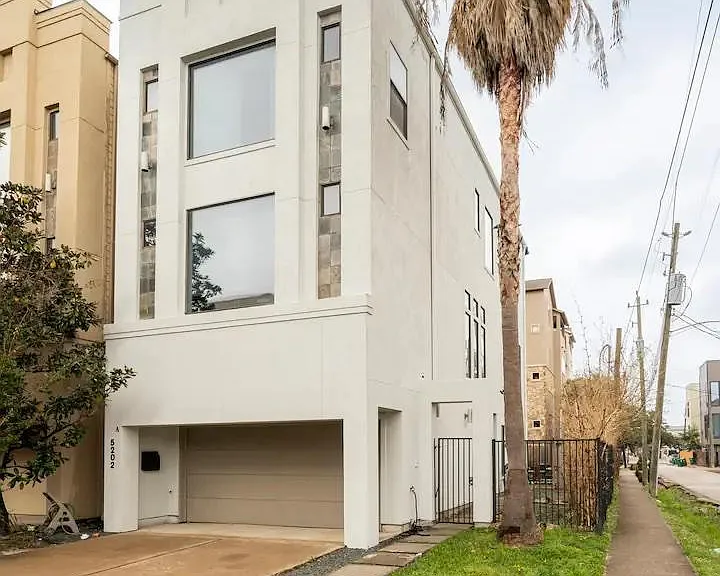 5202 Rose St — Photo 4
