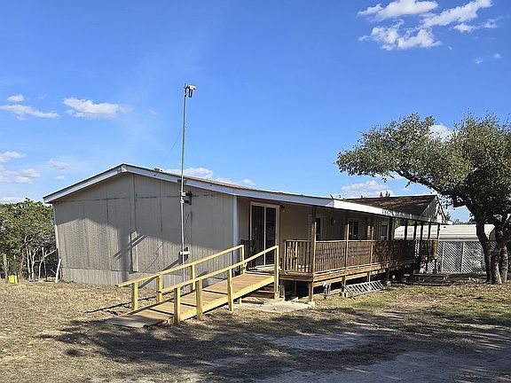 2nd image of 130 Mica Ln N