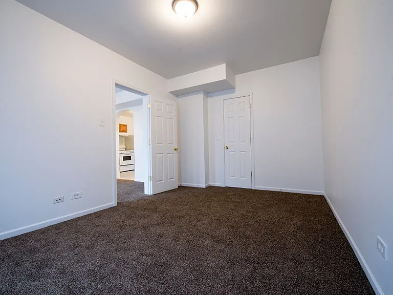 9244 S Saginaw Ave — Photo 13