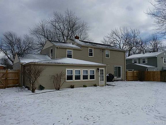 2nd image of 1520 Cambridge Ave