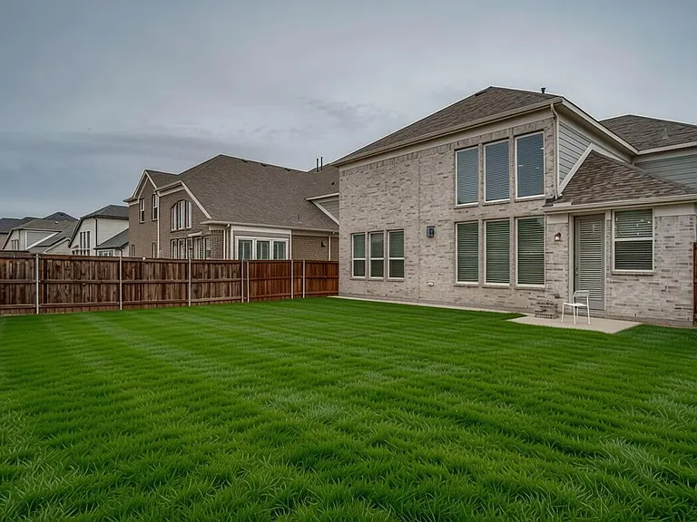2811 Killdeer Trl — Photo 29