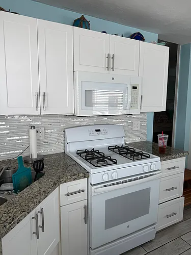 1330 W 54th St Photo 1